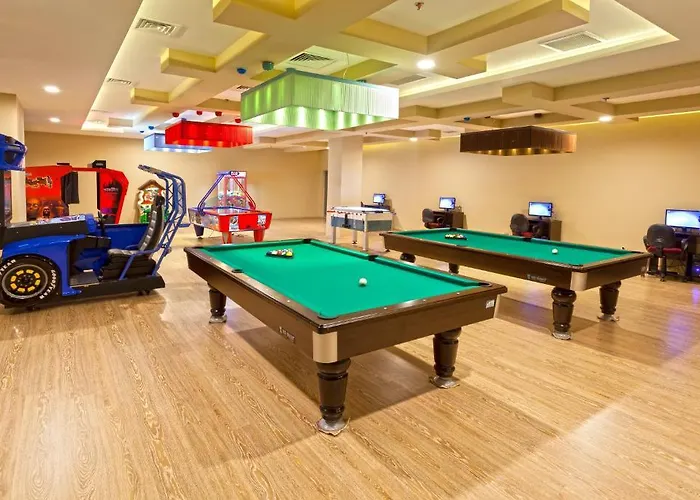 Royal Garden Suite